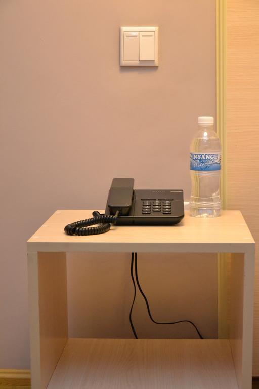Gloria Hotel Kigali Ngoại thất bức ảnh