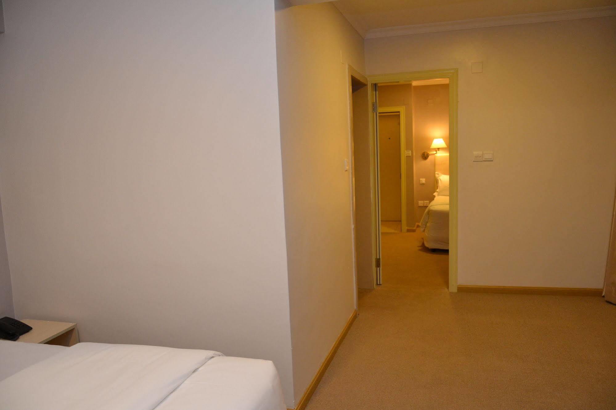 Gloria Hotel Kigali Ngoại thất bức ảnh