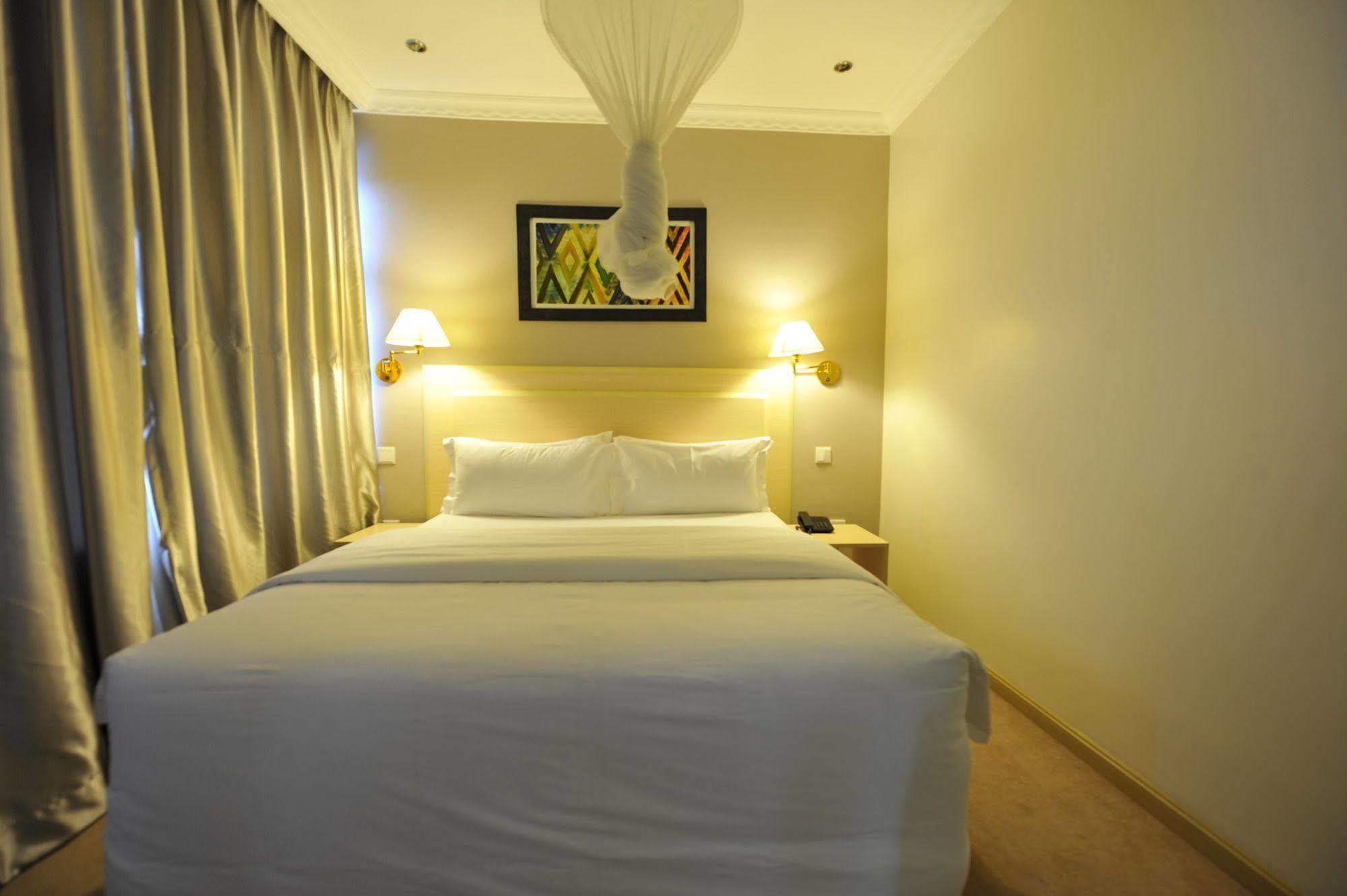 Gloria Hotel Kigali Ngoại thất bức ảnh